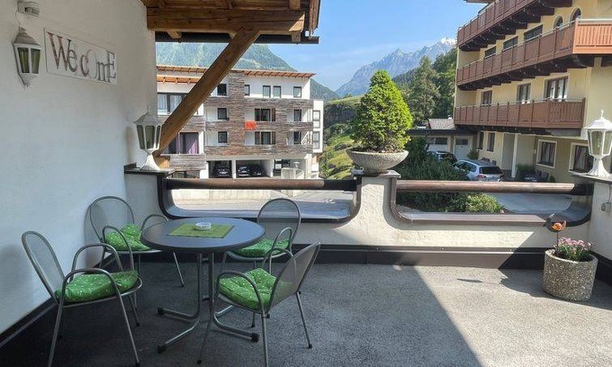 Soelden Apartment | 31 m² Apartment ∙ 1 bedroom ∙ 4 guests