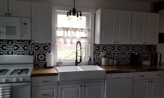 Waukee House | 3191 Centrally Located Cozy Piece of History.