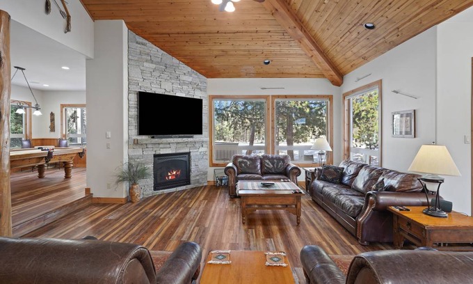 Sunriver House | 325 m² House ∙ 5 bedrooms ∙ 14 guests