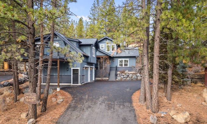 Westbrook Meadows House | 325 m² House ∙ 5 bedrooms ∙ 12 guests