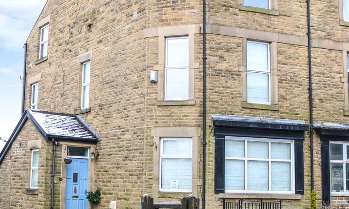 Buxton House | 32A, Buxton