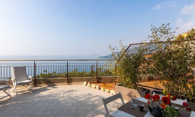 Ventimiglia Apartment | 35 m² Apartment ∙ 1 bedroom ∙ 2 guests