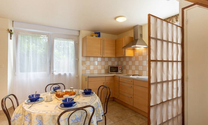 Matignon House | 35 m² House ∙ 1 bedroom ∙ 4 guests