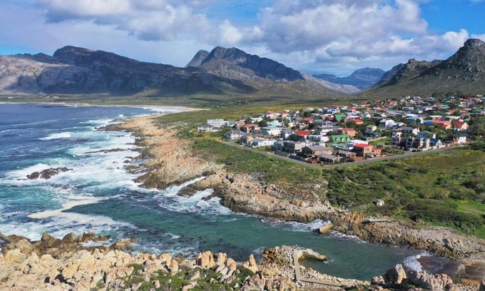 Kleinmond Apartment | 36 Df Strauss Street