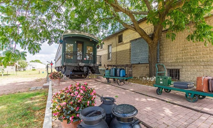 Fredericksburg Cottage | 36 m² Cottage ∙ 1 bedroom ∙ 2 guests