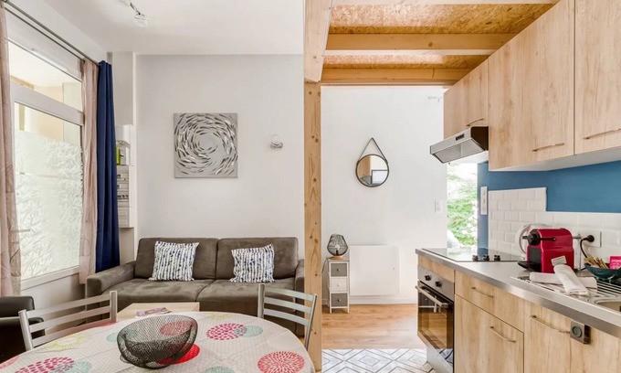 Republique - Les Ponts Apartment | 37 m² Apartment ∙ 1 bedroom ∙ 4 guests