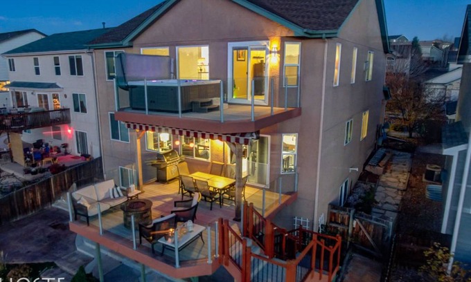 Northeast Colorado Springs House | 372 m² House ∙ 5 bedrooms ∙ 10 guests