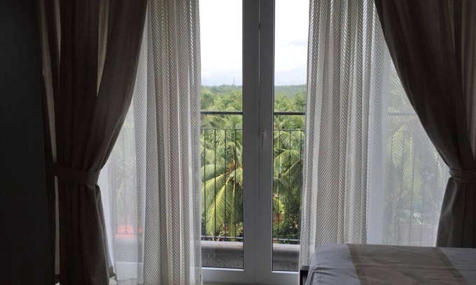 Kozhikode Apartment | 3BHK apt in Eranhippalam (near Sarovaram bio park) Calicut
