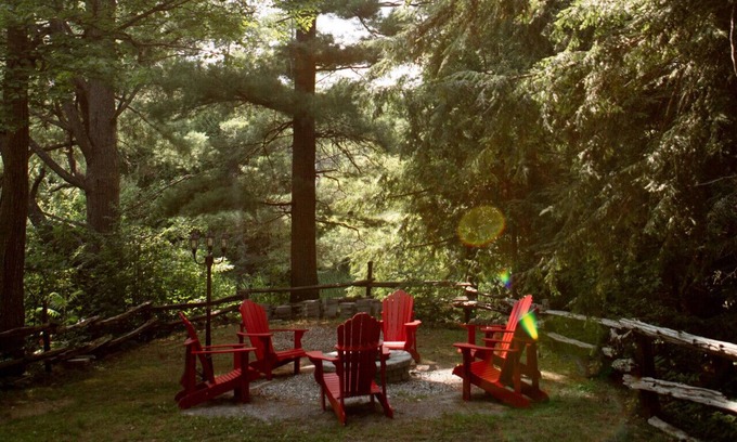 Norland Cottage | 3BR Waterfront Hidden Gem w/Private Dock & Hot Tub