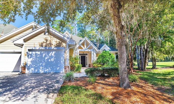 St. Augustine Condo | 4/4 with Luxurious Spa bathroom-screened lanai-golf-pool-hot tub-near beaches