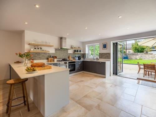 Crickhowell House | 4 bed in Crickhowell 85242