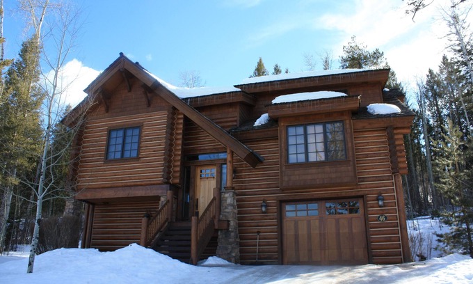 Victor Cabin | 4 Bedroom, 4.5 Bath Luxurious Log Cabin- Teton Springs- Sleeps 10-Full Amenities