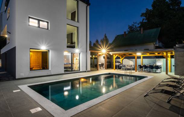 Brestovac House | 4 bedroom accommodation in Novo Zvecevo