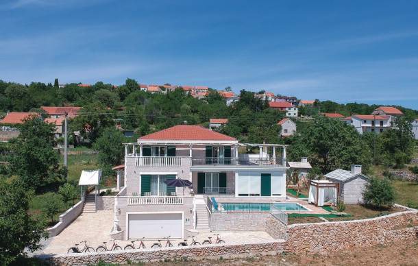 Cista Provo House | 4 bedroom accommodation in Cista Provo