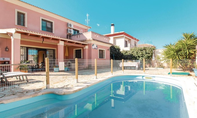 Antequera House | 4 bedroom accommodation in Antequera
