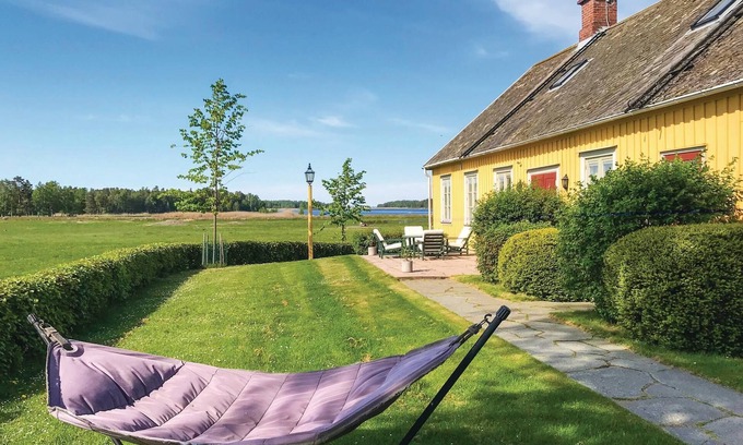 Gotene Municipality House | 4 bedroom accommodation in Mariestad