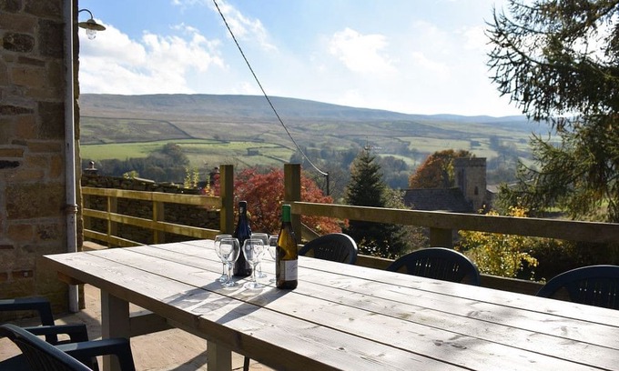 Horsehouse Cabin | 4 bedroom accommodation in Horsehouse, near Leyburn