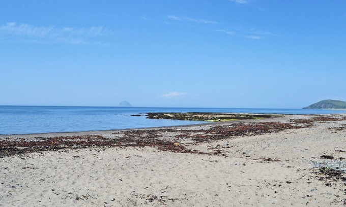 Ballantrae Cottage | 4 bedroom accommodation in Ballantrae, near Girvan