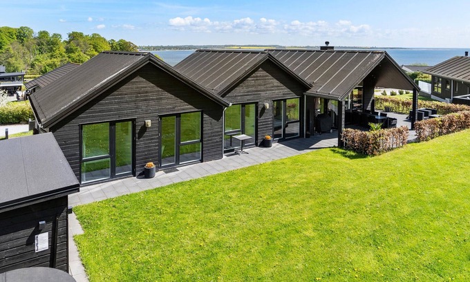 Kelstrup House | 4 bedroom beautiful home in Haderslev