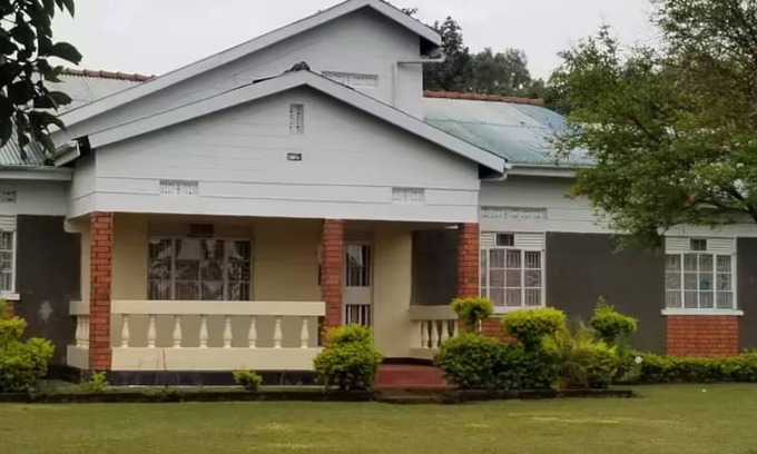 Kisoro House | 4-bedroom bungalow in delightful Kisoro with WiFi