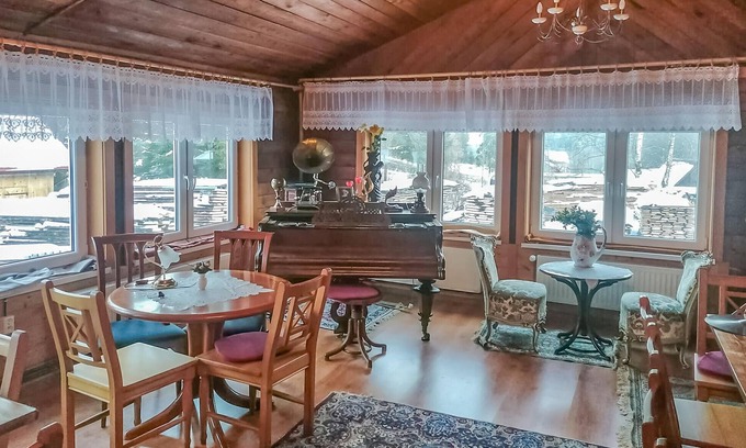 Binczarowa House | 4 bedroom gorgeous home in Kamianna