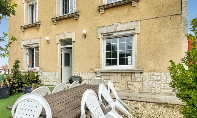 Jarnac House | 4 bedroom gorgeous home in Jarnac
