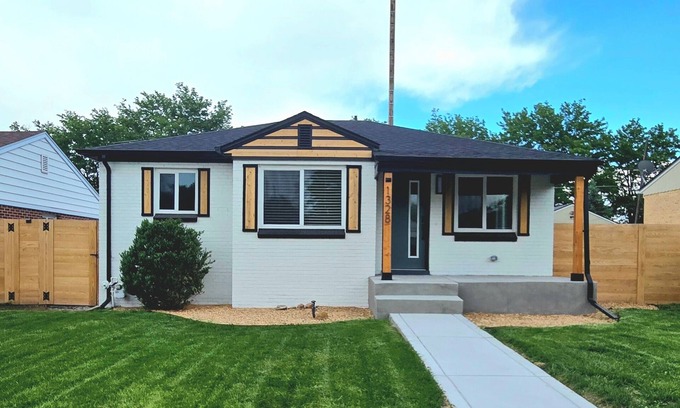 Montclair House | 4-bedroom house in Denver