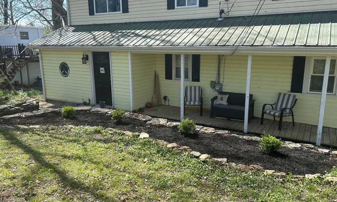 Danville House | 4-Bedroom Lake-side Retreat with New Dock!