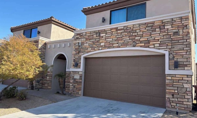 South Scottsdale House | 4-BR near Old Town Scottsdale