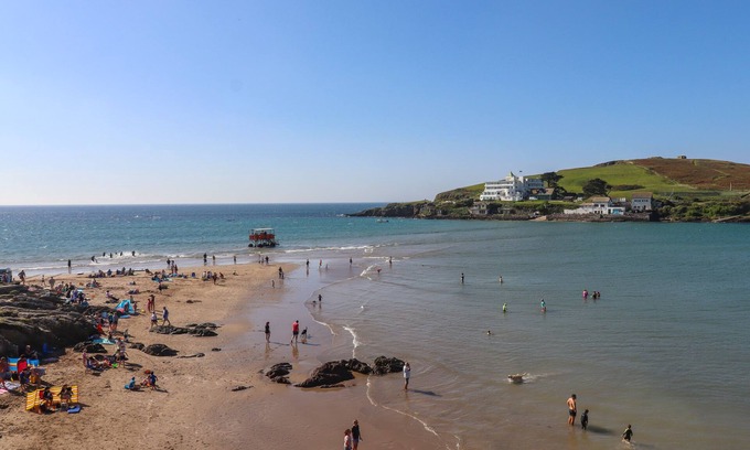 Bigbury-on-Sea Cottage | 4 Burgh Island Causeway