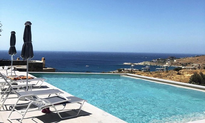 Koundouros House | 4 maisonettes with a swimming pool and a sea view, in the area of Koundouros