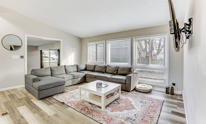 West Akron House | 4 Mi to Zoo & Dtwn Akron: Home w/Game Room!