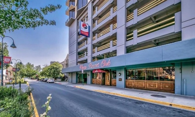 Downtown Reno House | 4 Night Minimum (See Availability Below Prior to Purchase)