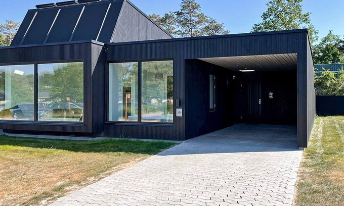 Smidstrup Strand House | 4 person holiday home in Gilleleje-By Traum