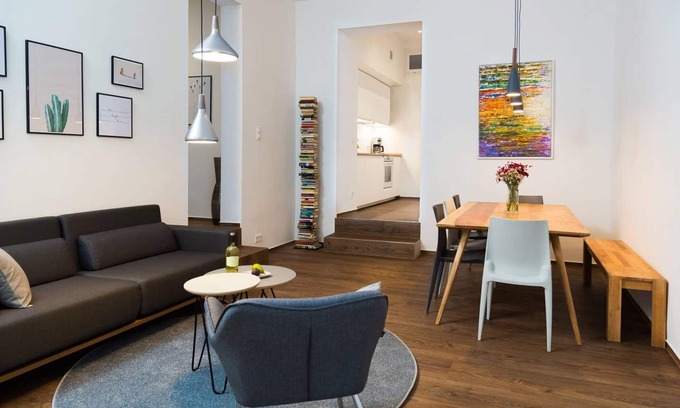 Charlottenburg Apartment | 4-ROOM DESIGN APARTMENT by BENSIMON (7)
