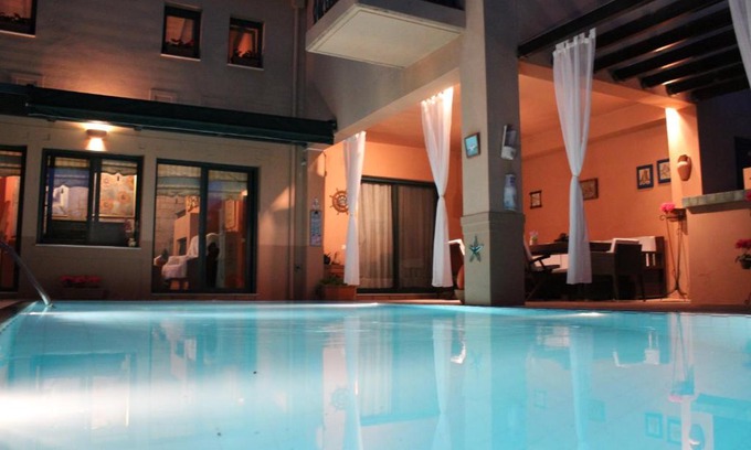 Trikala Villa | 4-seasons pool villa near Meteora