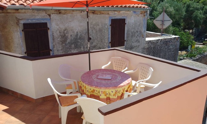 Veli Losinj Apartment | 40 m² Apartment ∙ 3 bedrooms ∙ 6 guests