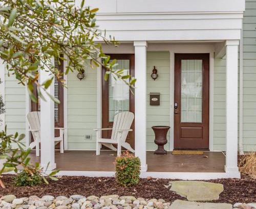 Northeast Virginia Beach House | 410B The King Neptune House