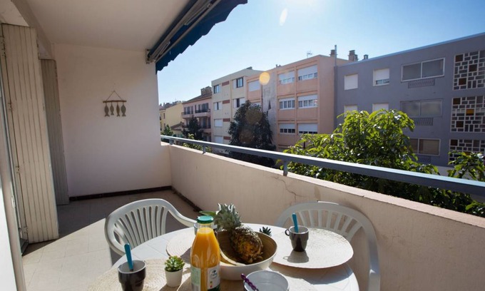 Le Lavandou Apartment | 42 m² Apartment ∙ 1 bedroom ∙ 4 guests