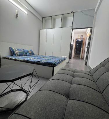 District 10 Apartment | 43 chấn hưng
