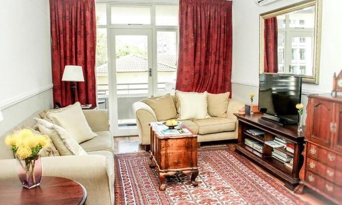 Cape Town City Centre Apartment | 438 St Martini Gardens