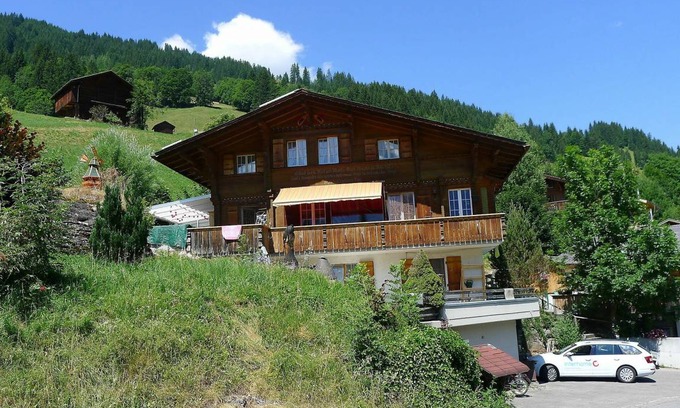 Lenk Apartment | 44 m² Apartment ∙ 2 bedrooms ∙ 4 guests