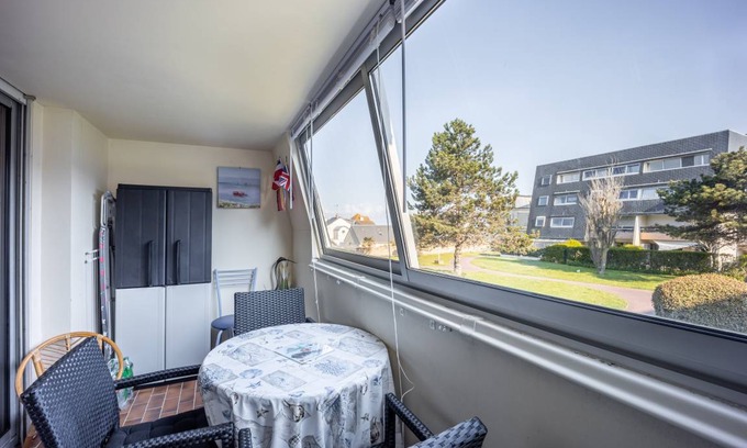 Bernieres-sur-Mer Apartment | 44 m² Apartment ∙ 2 bedrooms ∙ 4 guests