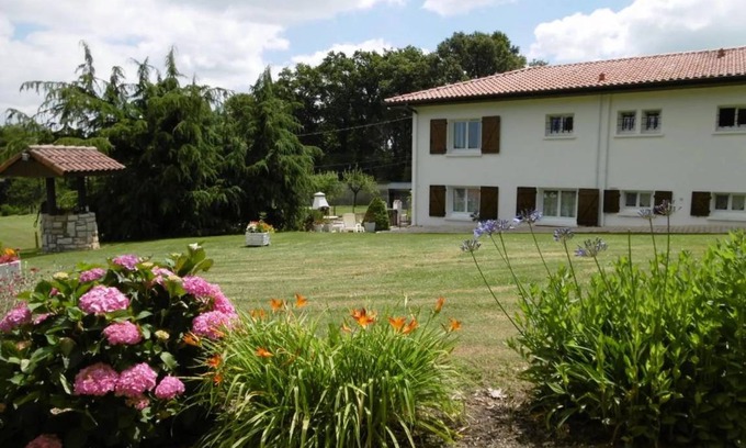 Saint-Andre-de-Seignanx House | 45 m² House ∙ 1 bedroom ∙ 2 guests
