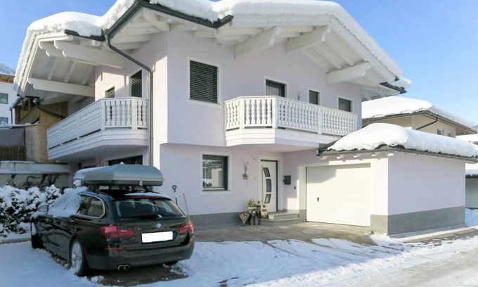 Zillertal Apartment | 45 m² Apartment ∙ 1 bedroom ∙ 4 guests