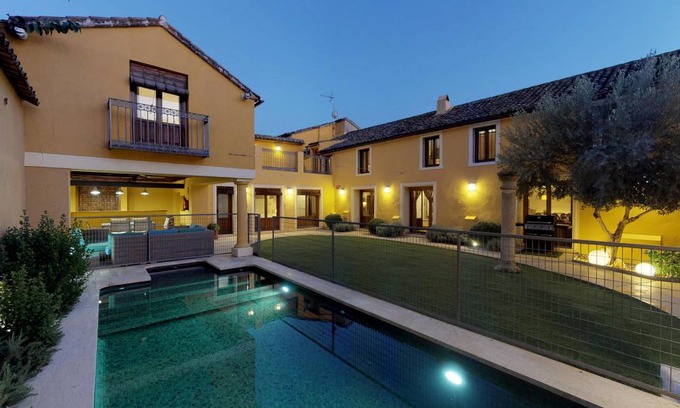 Las Herencias Villa | 450 m² Villa ∙ 6 bedrooms ∙ 12 guests