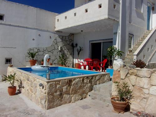 Sitia Apartment | 45m2 apartment on the ground floor with terrace and private pool on the terrace