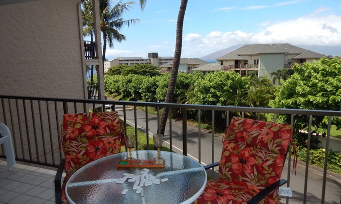 Kihei Condo | 48 Hr Cancel, Partial Ocean View, A/C, 3 min Walk to Beach