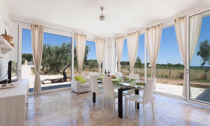 Salve Villa | 496 La Serrazza in Pescoluse Posto Vecchio