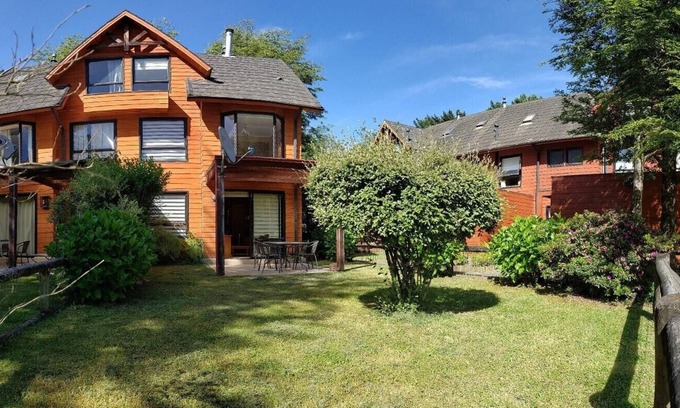 Pucon House | 4BR/3BA Spacious House in Condominium - Pucón